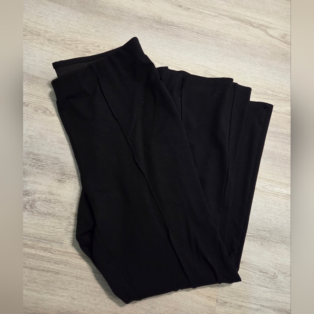 Black Flared Pull-on Pant
